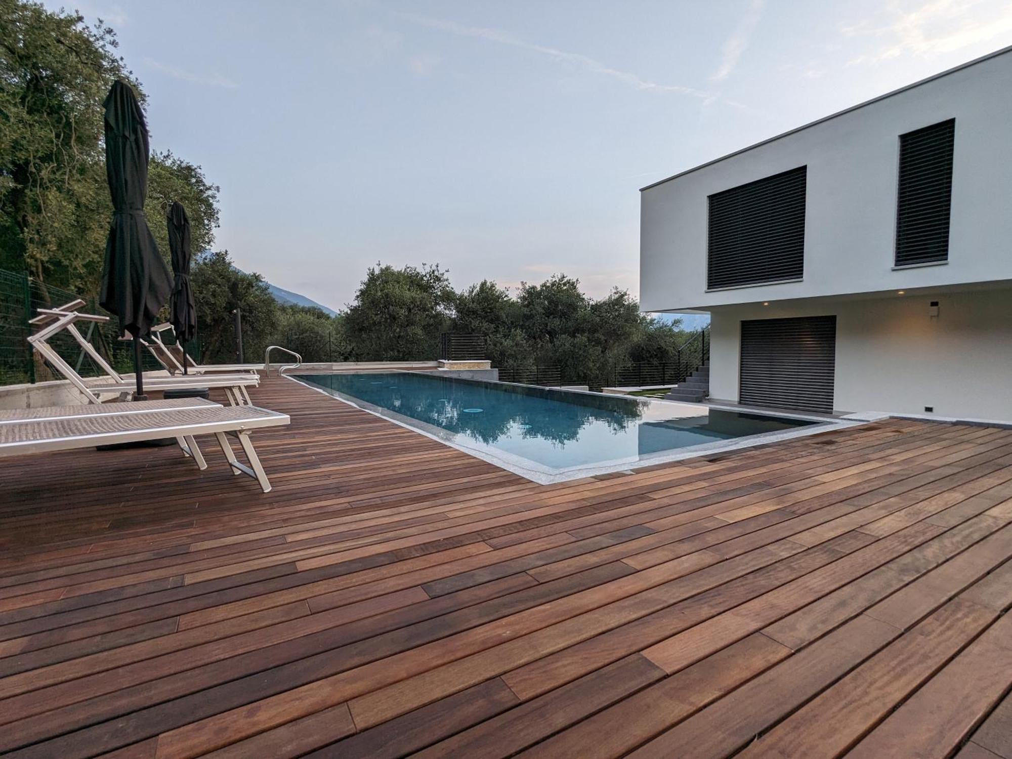 Olivo Luxury Apartments Malcesine Exterior foto